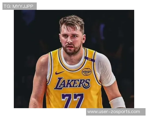 东契奇三分球表现不佳翻白眼回应记者感谢引发热议 东契奇三分球表现不佳翻白眼回应记者感谢引发热议